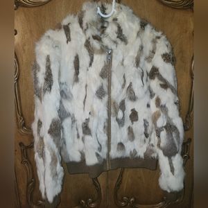 Women white/brown rabbit jacket